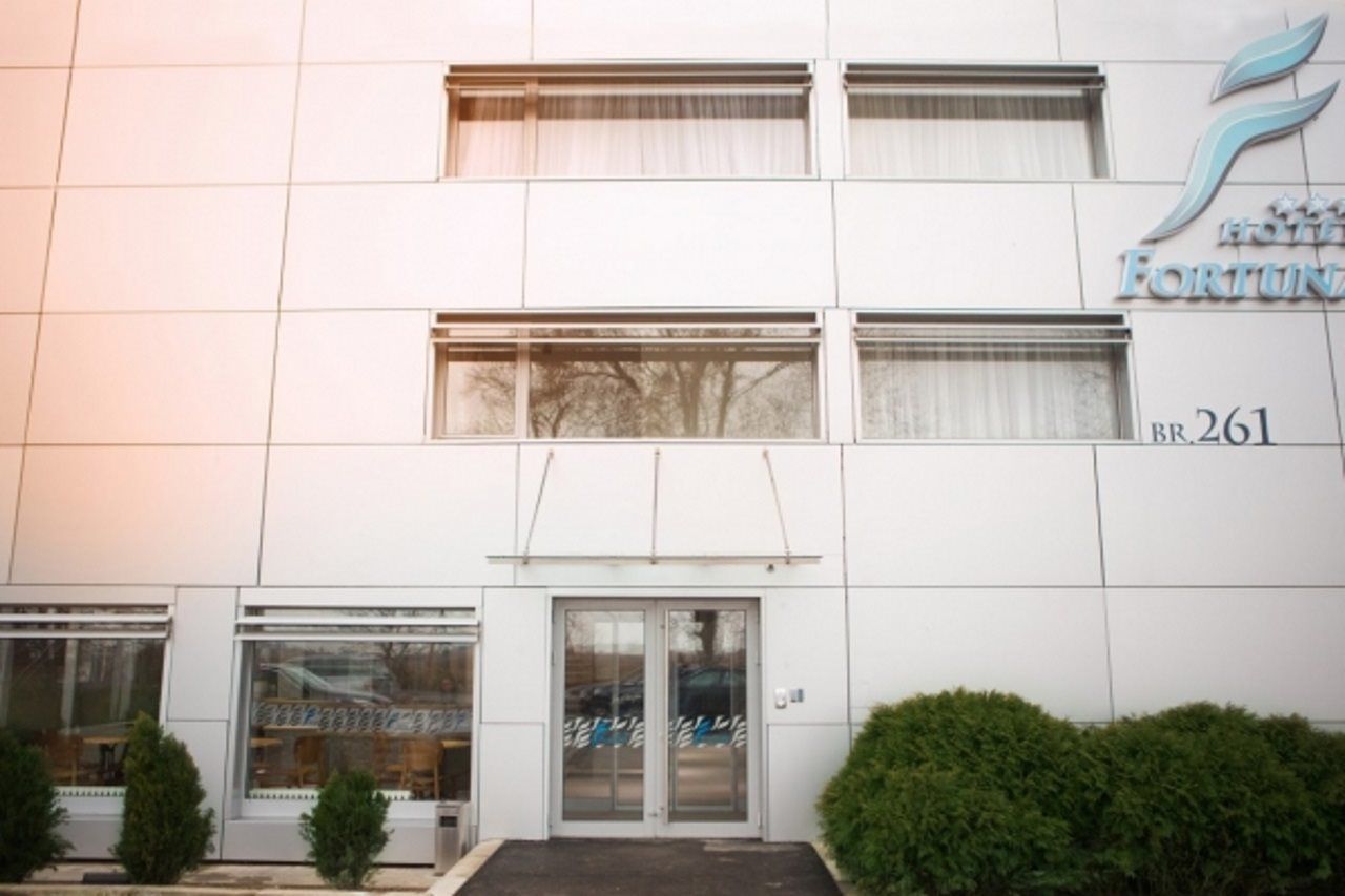 Garni Hotel Fortuna Belgrado Buitenkant foto