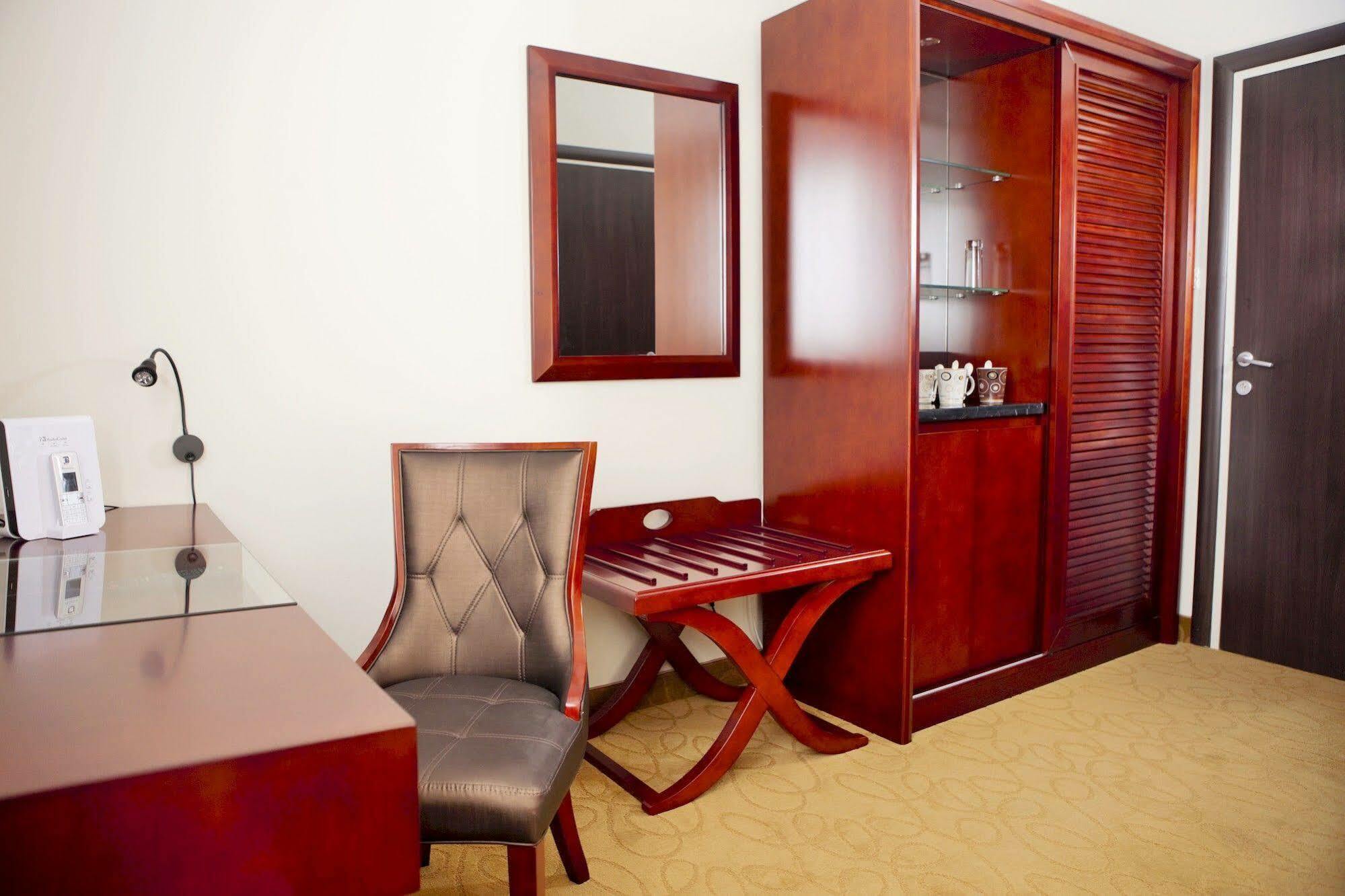 Garni Hotel Fortuna Belgrado Buitenkant foto